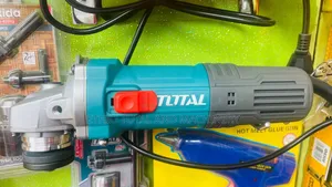 Total Grinder 750 Watt