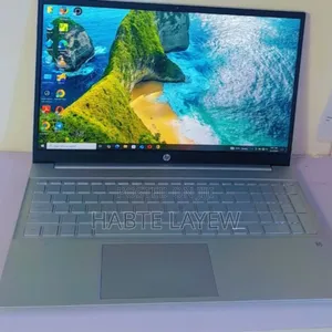 New Laptop HP Pavilion 15 8GB Intel Core I5 SSD 512GB