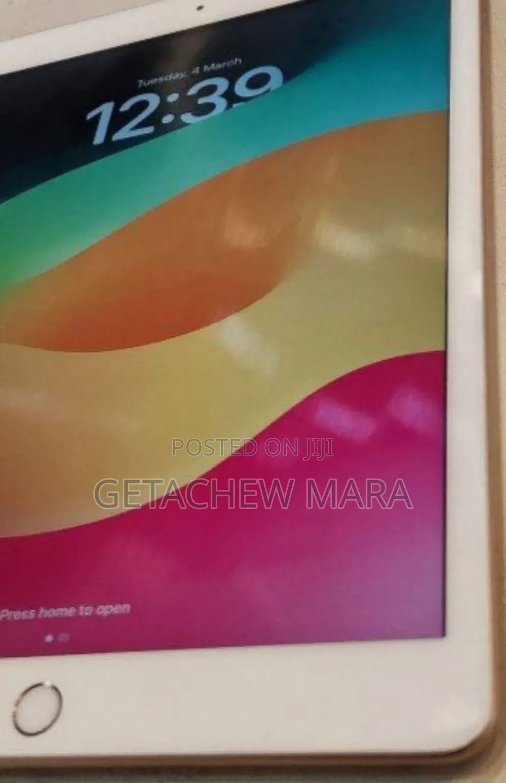 New Laptop Apple MacBook Pro M1 12GB Intel SSD 128GB