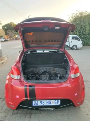 Hyundai Veloster For Rent {ሐይወንዳይ ቪሎስተር ኪራይ }