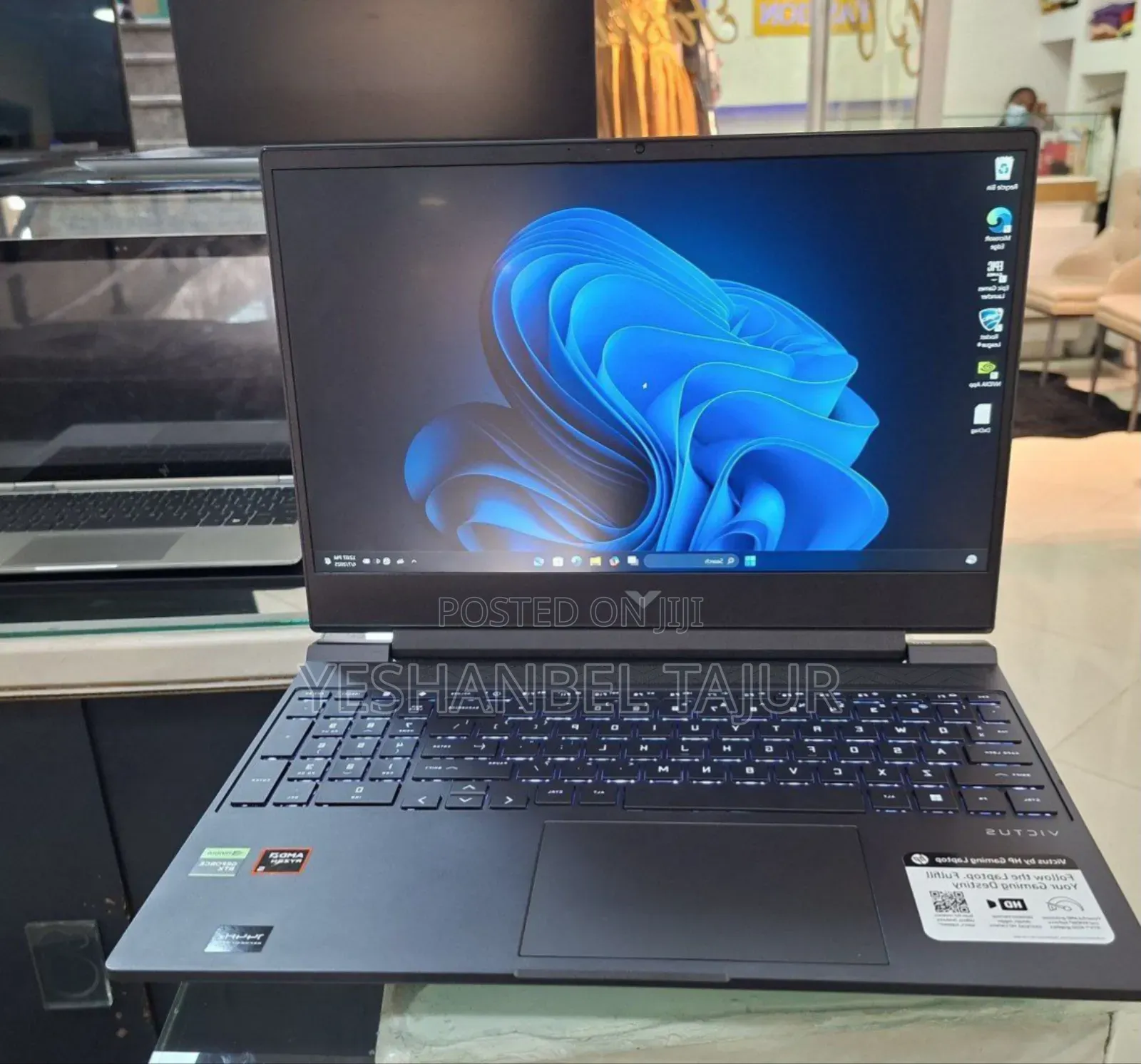 New Laptop HP Victus 16 16GB AMD Ryzen 5 SSD 512GB
