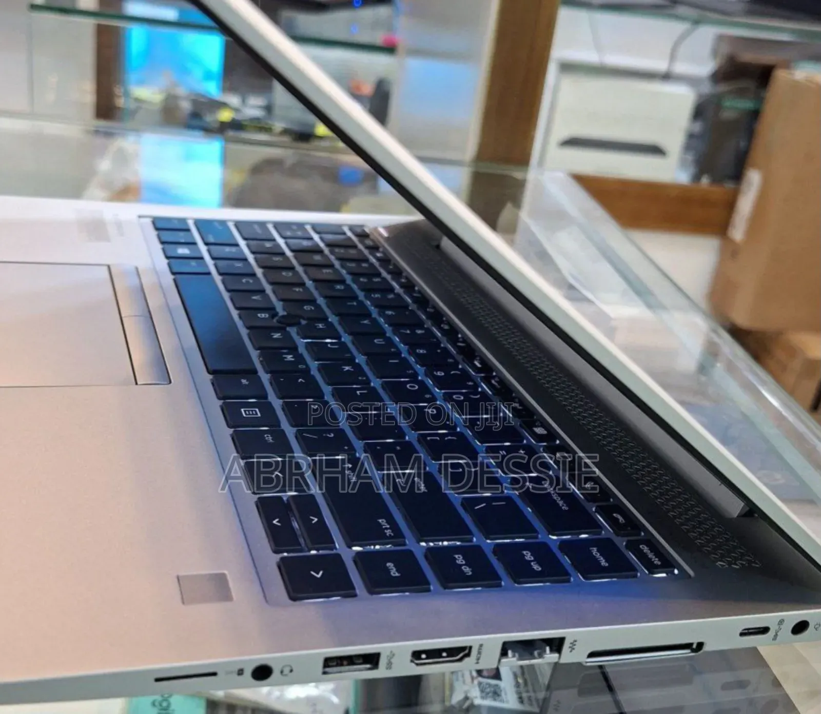 New Laptop HP EliteBook 840 G5 16GB AMD Ryzen 7 SSD 512GB