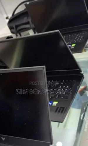 New Laptop HP Omen Max 16 16GB Intel Core i9 SSD 1T