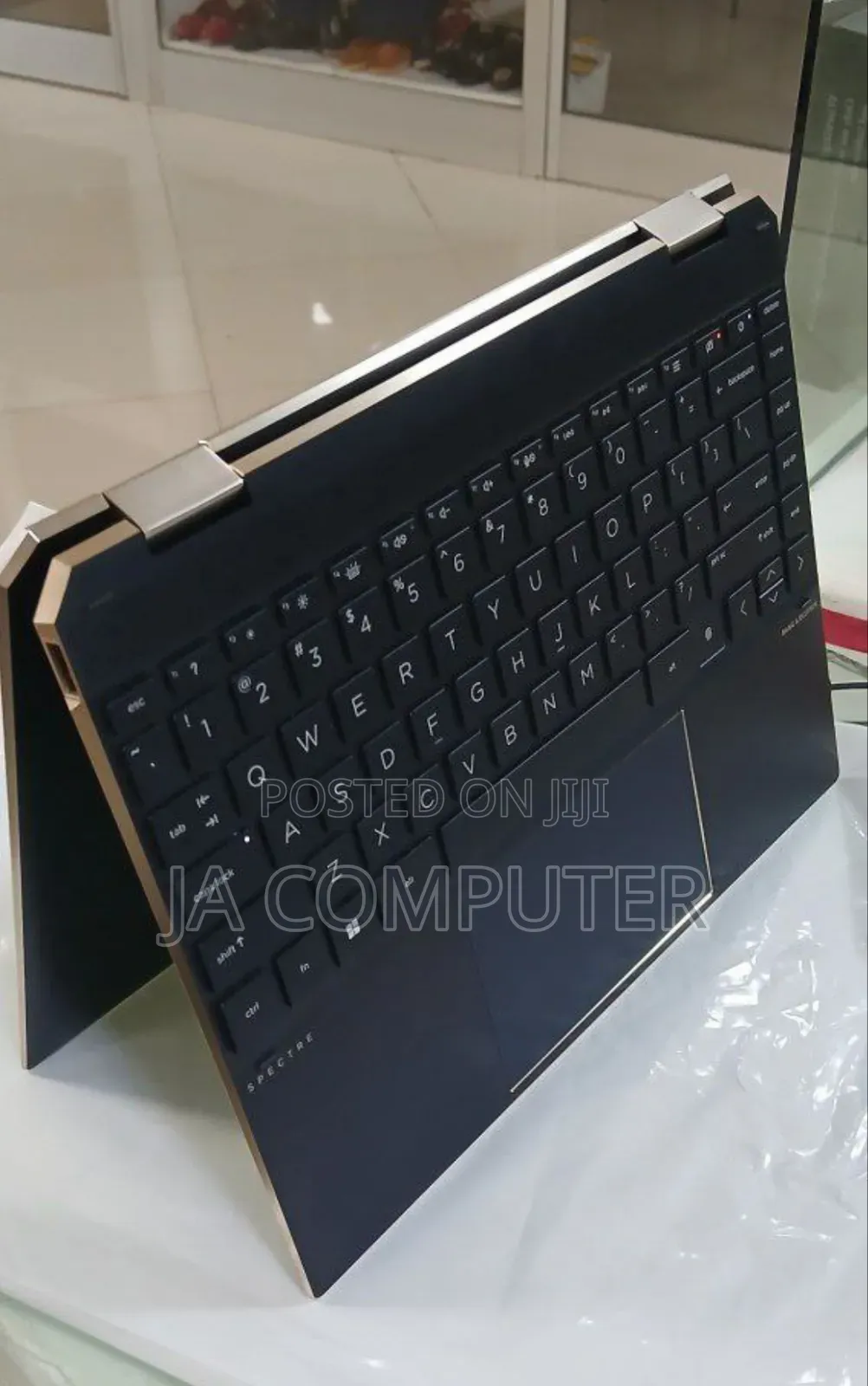 New Laptop HP Spectre 16GB Intel Core I7 SSD 1T