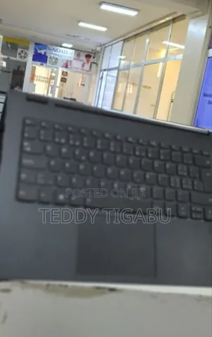 New Laptop Lenovo Yoga C930 16GB Intel Core I7 SSD 512GB