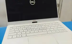 New Laptop Dell XPS 13 8GB Intel Core I7 SSD 512GB