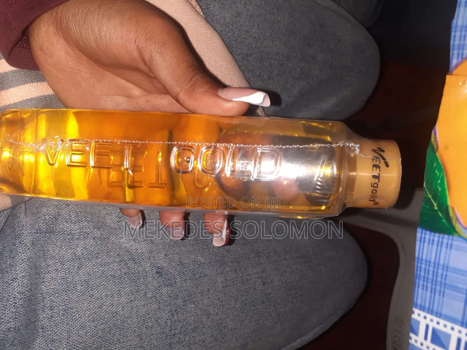 Veet Gold Turmeric Oil