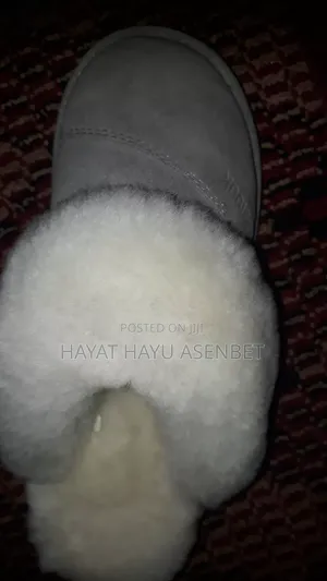 Nuknuuke Shoes አሪፍ ጫማ