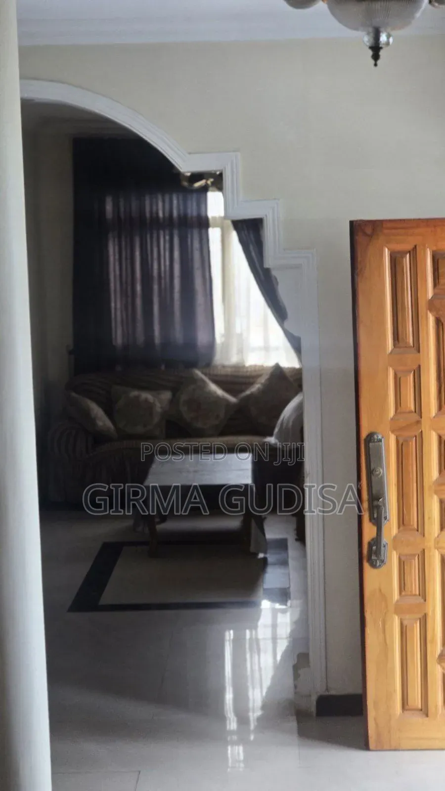 Furnished 11bdrm House in መሪ አካባቢ, Bole for sale