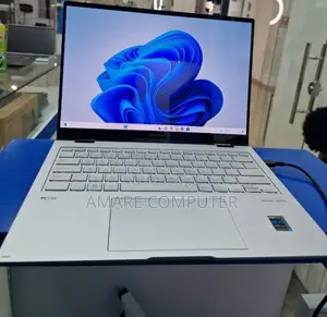 New Laptop Asus ZenBook Flip 14 UX461UN 16GB Intel Core I7 SSD 512GB