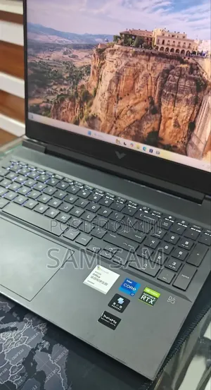New Laptop HP Victus 16 16GB Intel Core I7 SSD 1T