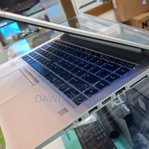 New Laptop HP EliteBook 840 G5 16GB AMD Ryzen 7 SSD 512GB