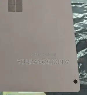 New Laptop Microsoft Surface Book 3 16GB Intel Core I7 SSD 256GB