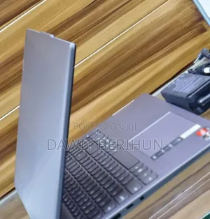 New Laptop Lenovo 16GB AMD Ryzen 7 SSD 512GB