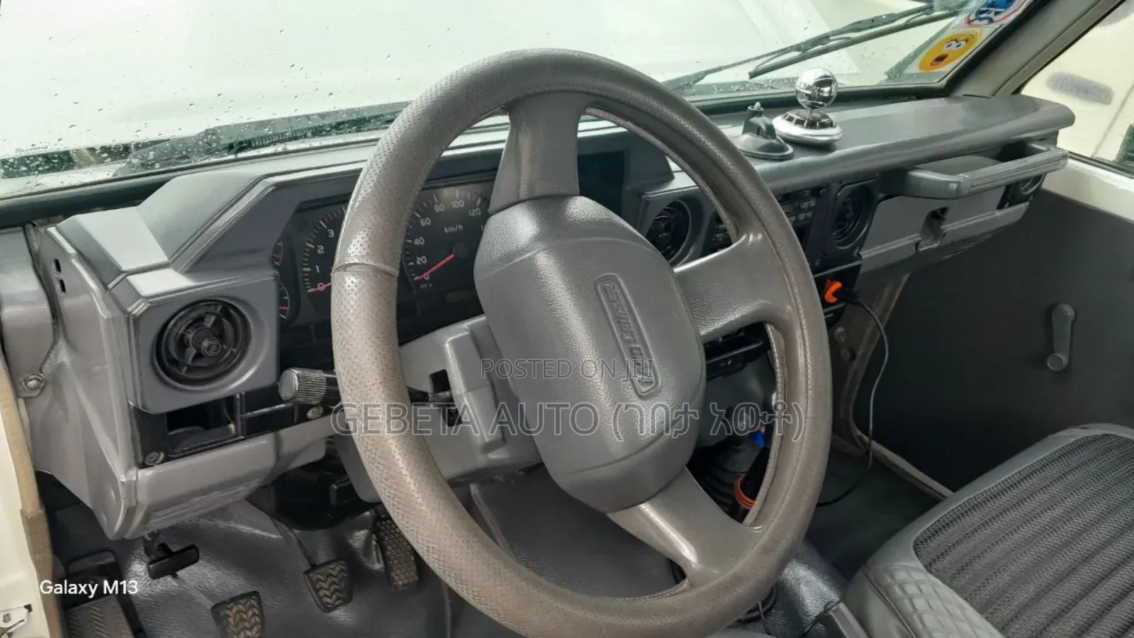 Toyota Land Cruiser 2010 White