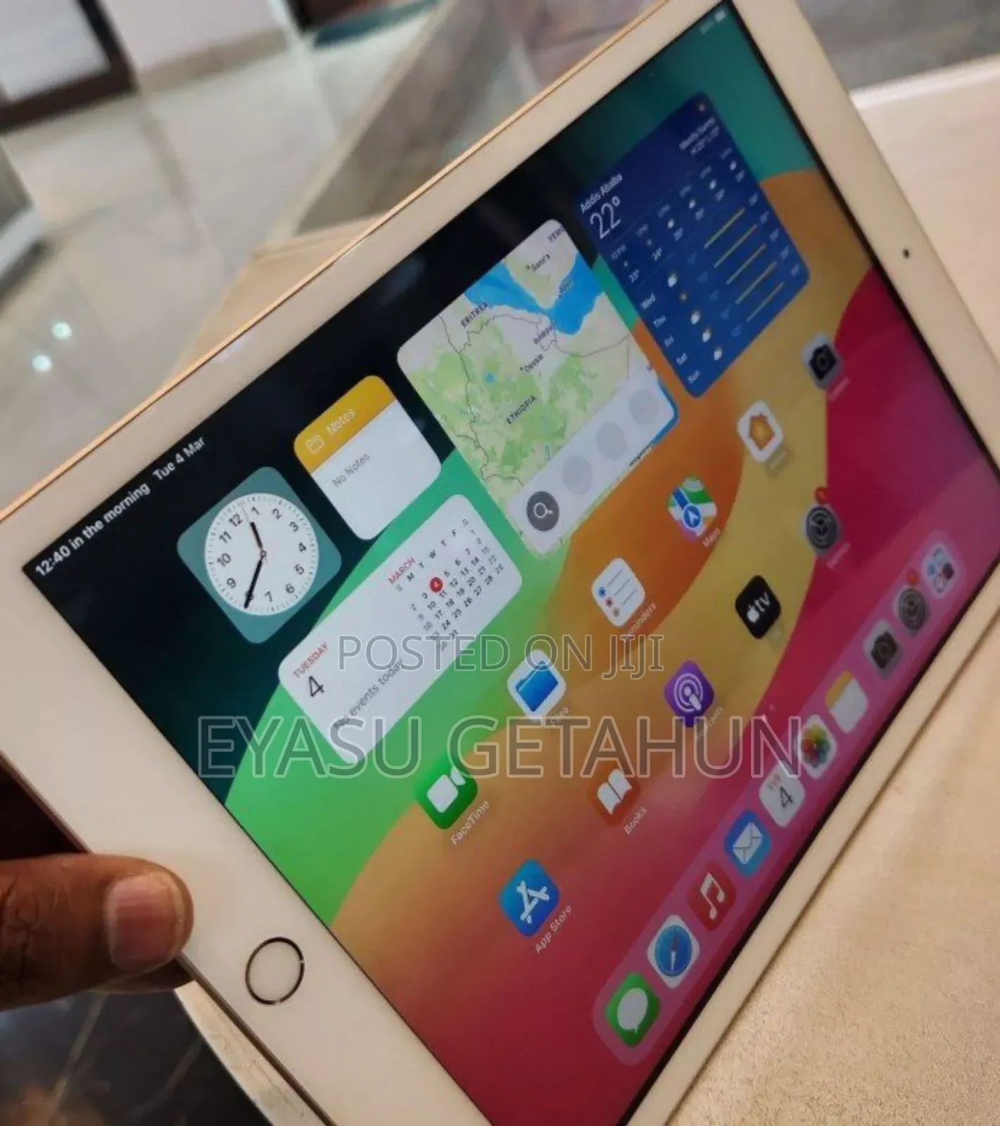 New Apple iPad 10.2 (2021) 128 GB Silver