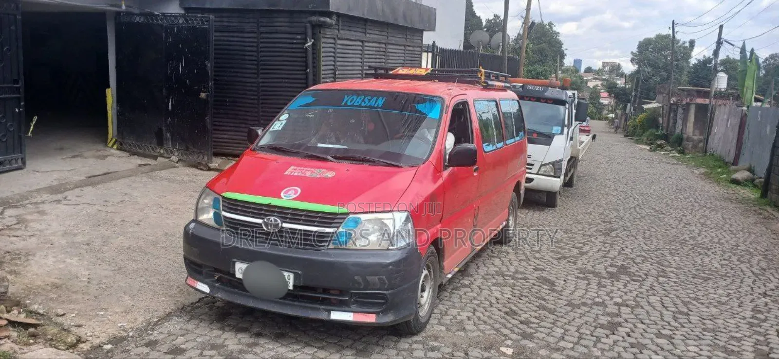 Toyota HiAce 2008 Red
