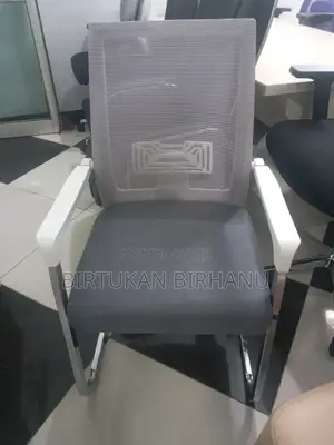Quality Gust Chair for Office