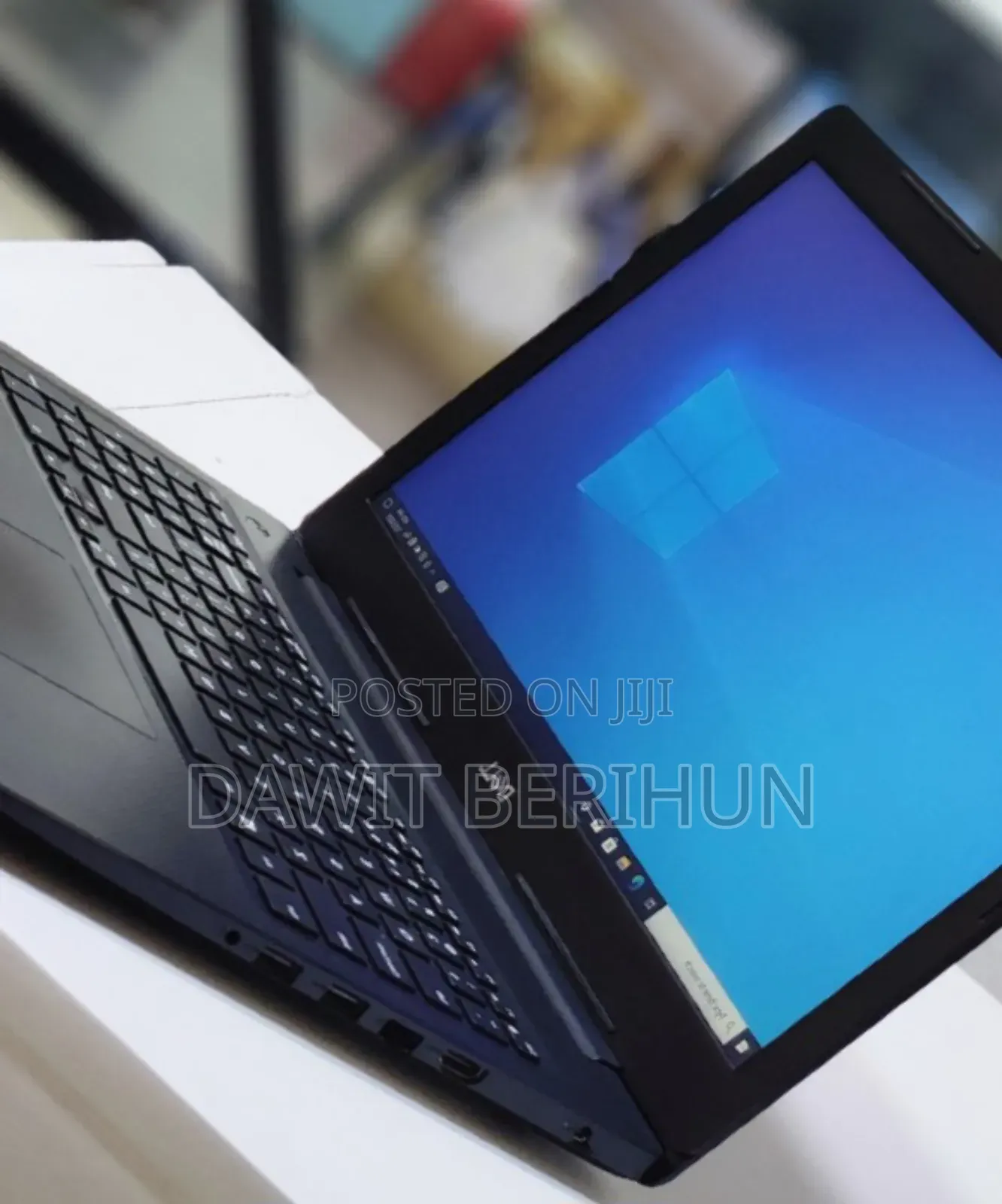 New Laptop Dell Vostro 2520 8GB Intel Core I5 SSD 512GB