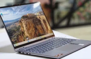 New Laptop Lenovo Yoga 700 8GB AMD Ryzen 5 SSD 512GB