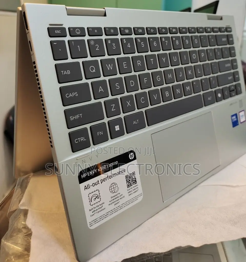 New Laptop HP Envy X360 16GB Intel Core Ultra 7 SSD 512GB