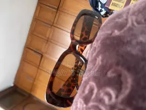 Photo - Sunglass for Girls