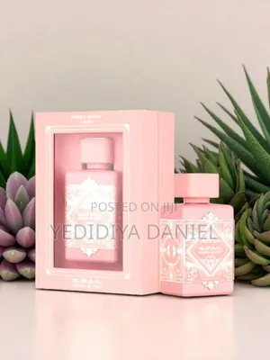 Photo - Lattafa Bade'e Al Oud Noble Blush Eau De Parfum