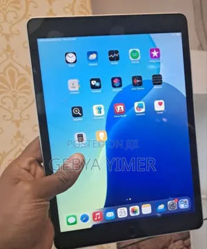 New Apple iPad 10.2 (2021) 64 GB Silver