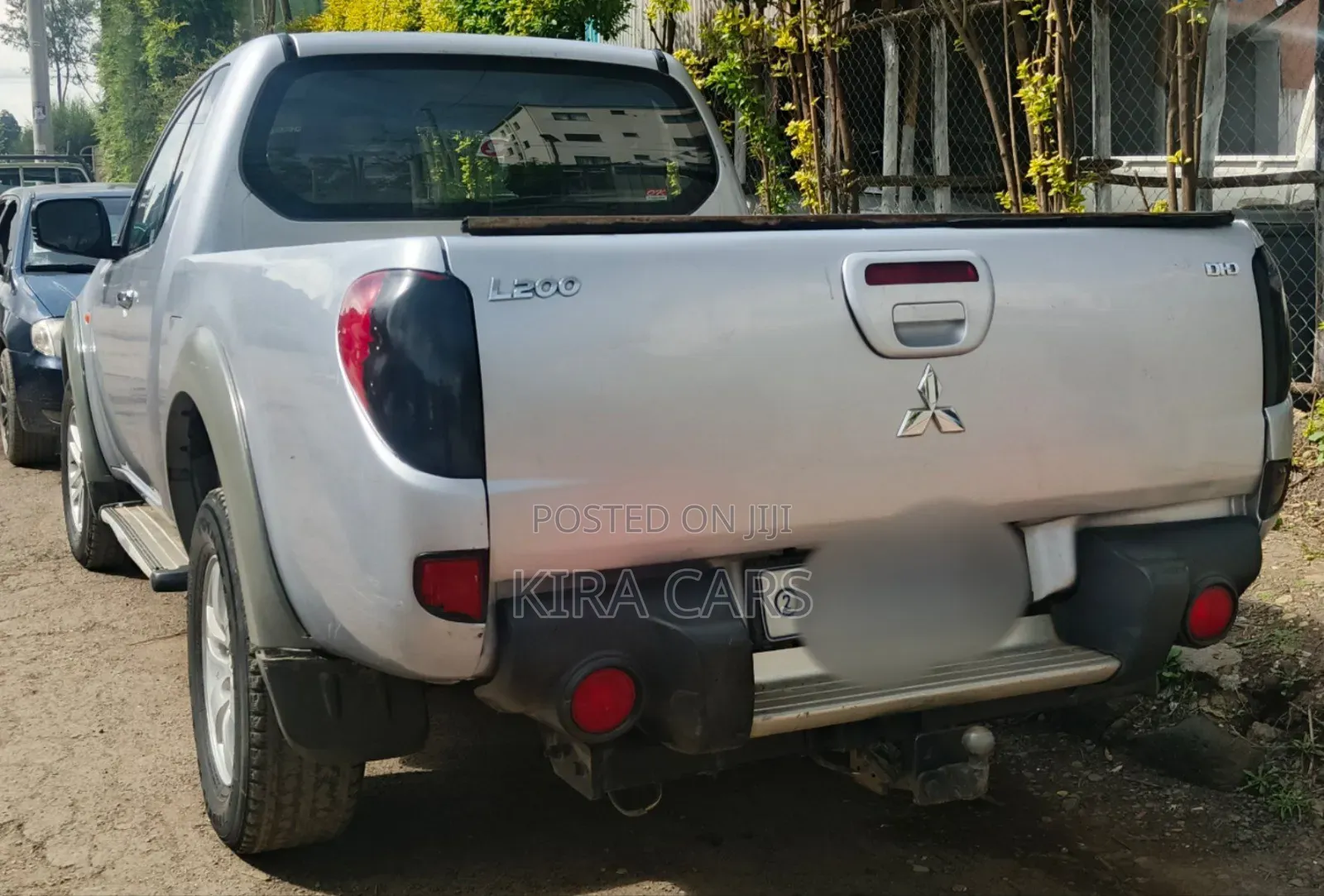 Mitsubishi L200 2008 Silver