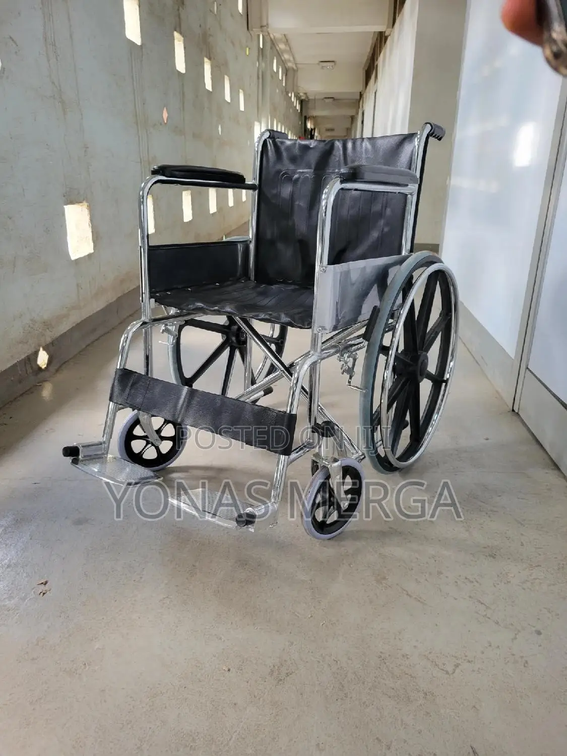 Wheelchair٧岌wilcher=Wheelchair With Hard Seat
Karma Healthcare Fighter