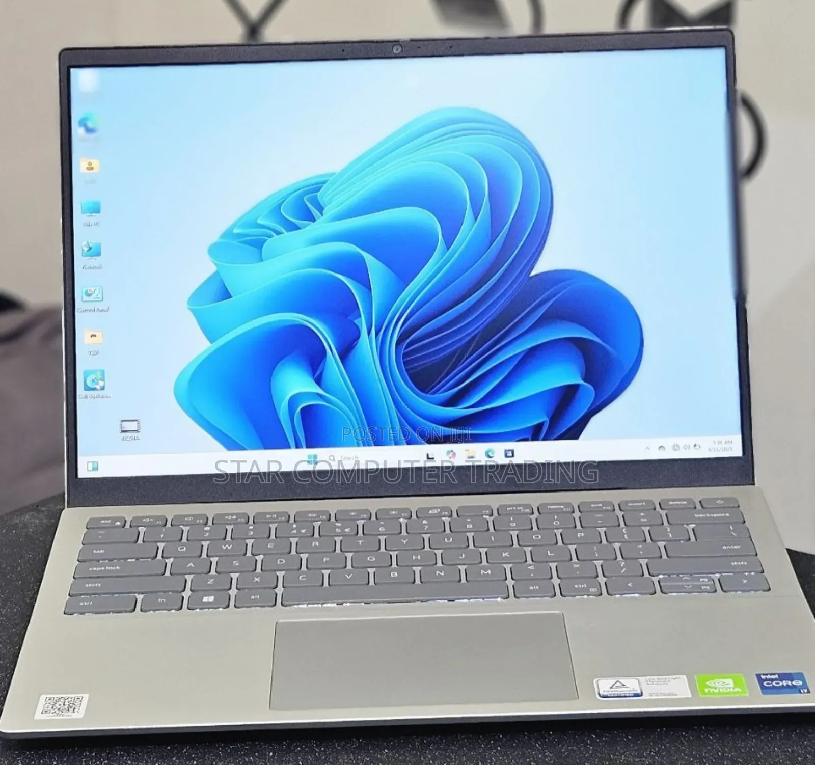 New Laptop Dell Inspiron 5640 16GB Intel Core I7 SSD 512GB