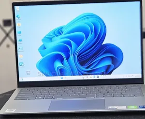 New Laptop Dell Inspiron 5640 16GB Intel Core I7 SSD 512GB