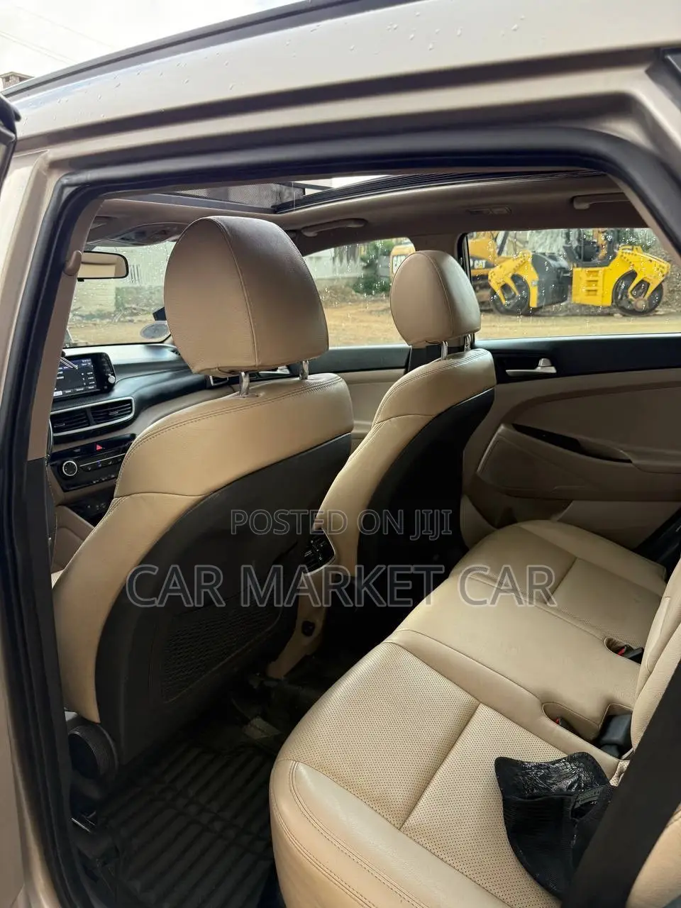 Hyundai Tucson SE AWD 2019 Gold