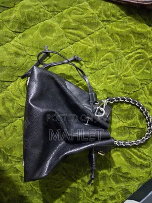 Photo - New Lv Shoulder Bag