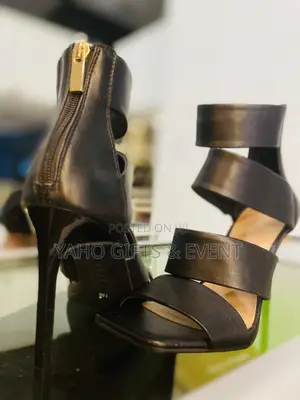 Women’S Heel Shoe