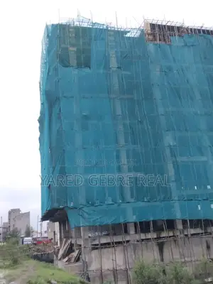 2bdrm Apartment in ሀይ ራይዝ ሪል እስቴት, Yeka for sale