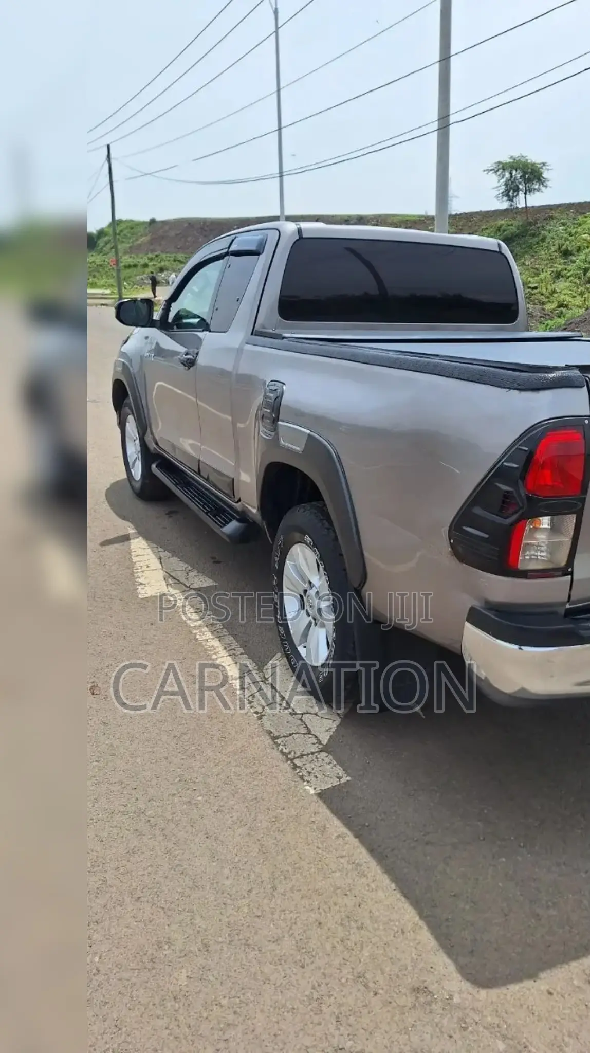 Toyota Hilux 2020 Silver