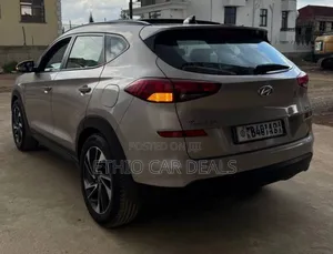 Hyundai Tucson 2019 Silver