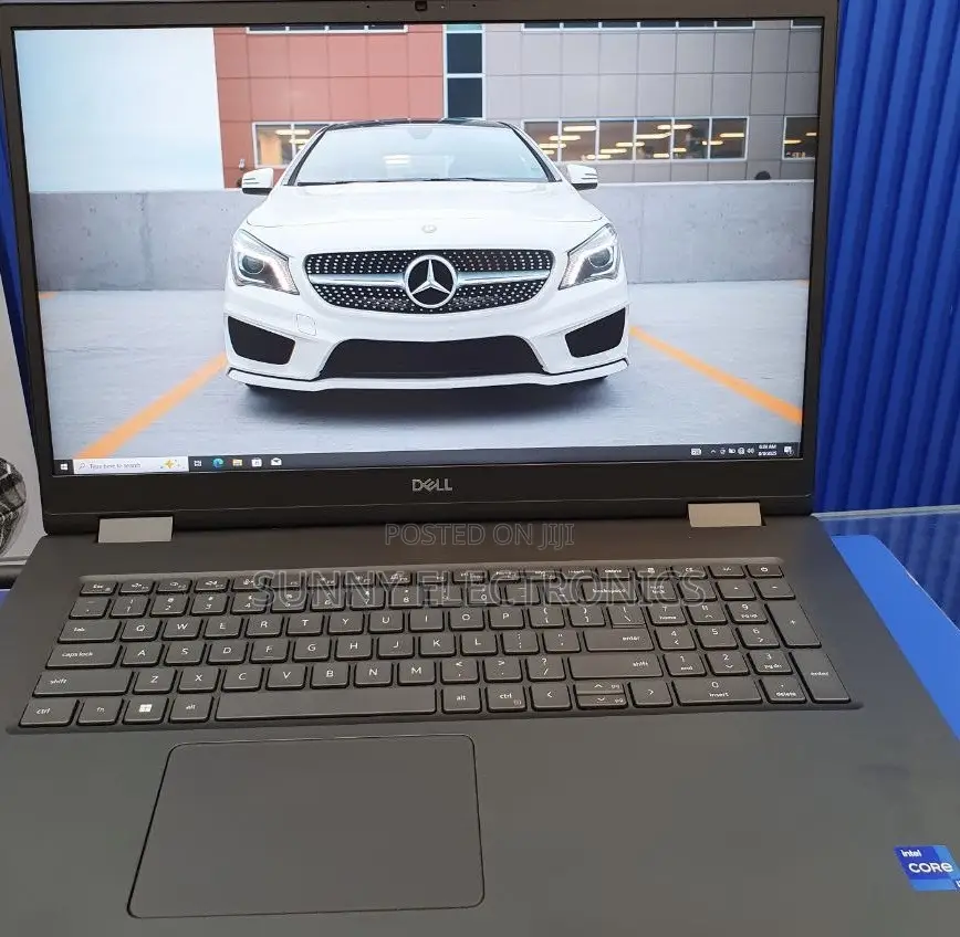 New Laptop Dell Precision 7780 32GB Intel Core I7 SSD 1T