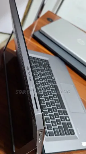 New Laptop HP ZBook X2 32GB Intel Core I7 SSD 512GB