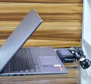New Laptop Lenovo Ideapad 3 16GB AMD Ryzen 7 SSD 512GB