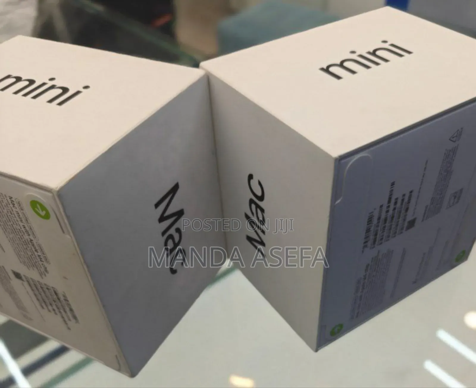 New Laptop Apple MacBook 16GB Apple M4 SSD 256GB