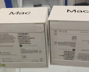 New Laptop Apple MacBook 16GB Apple M4 SSD 256GB