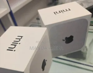 New Laptop Apple MacBook 16GB Apple M4 SSD 256GB