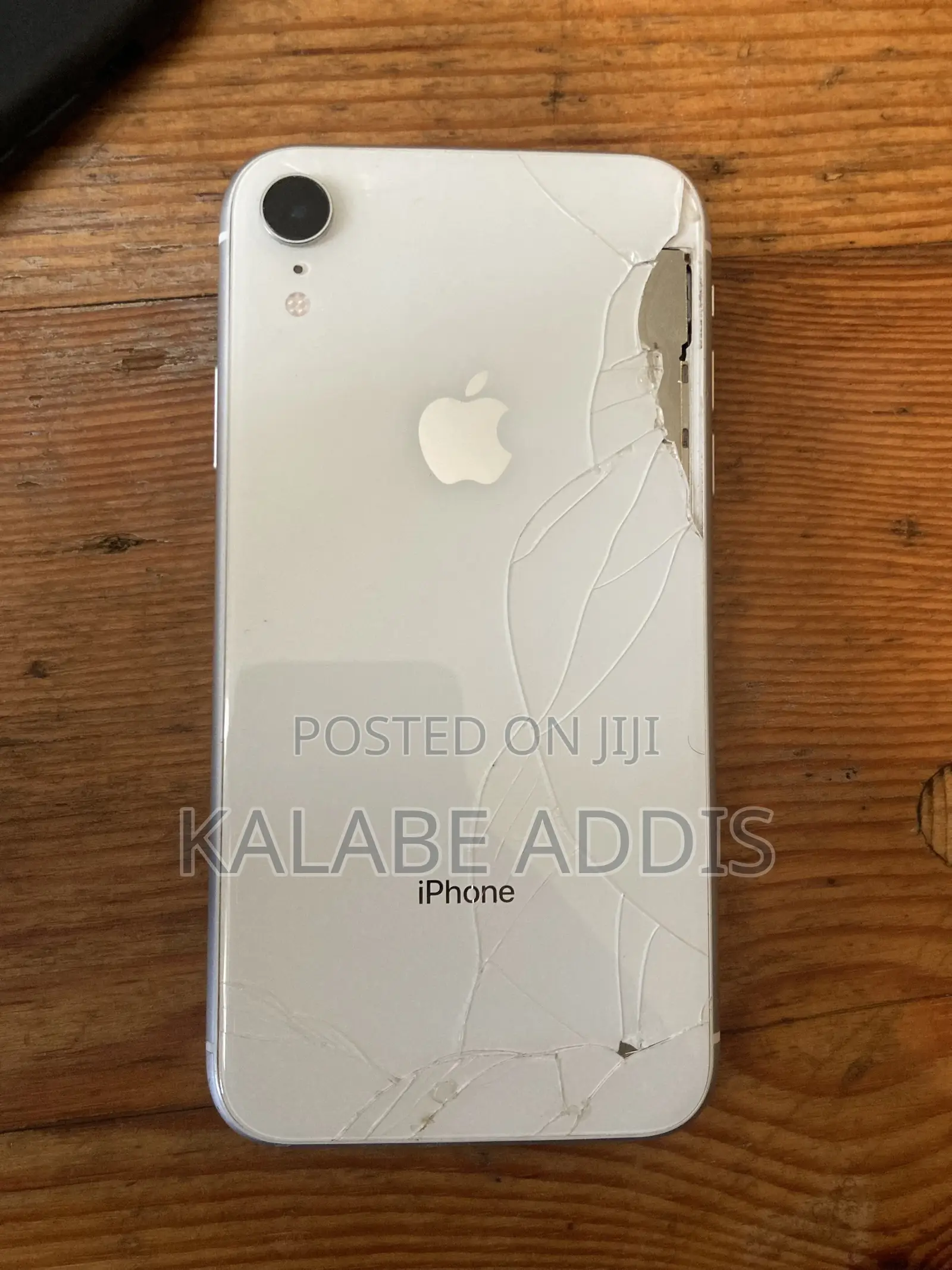 Apple XR 128 GB White