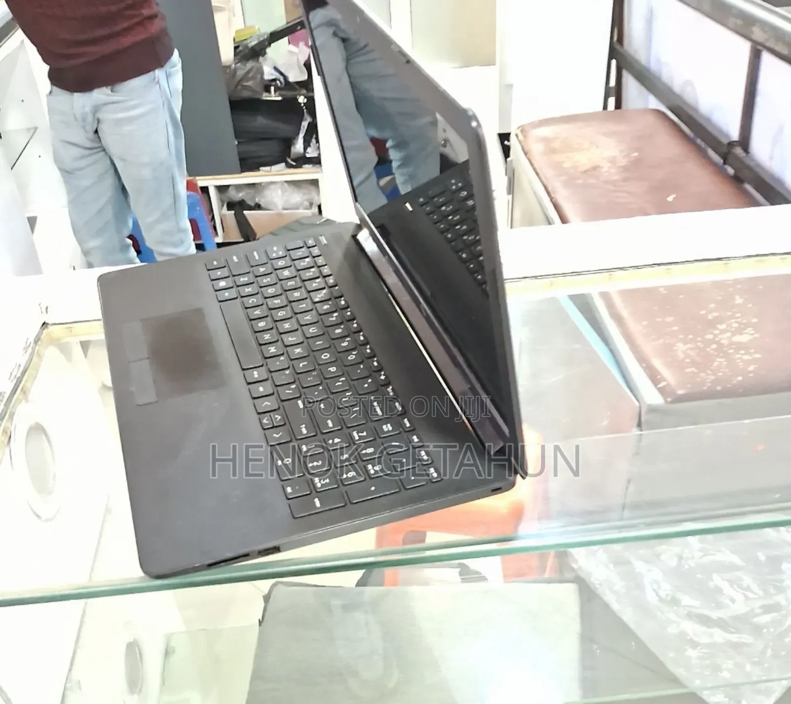 New Laptop HP Stream Notebook 4GB Intel Core I3 HDD 1T