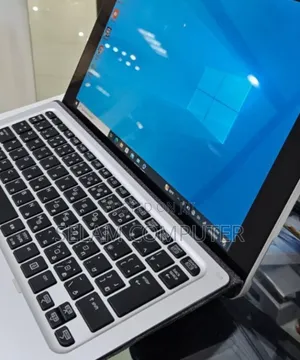 New Laptop HP X2 8GB Intel Core I5 SSD 256GB