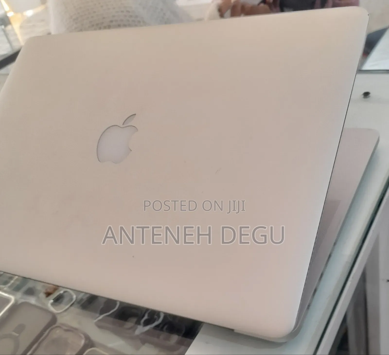 New Laptop Apple MacBook 2015 16GB Intel Core I7 SSD 512GB