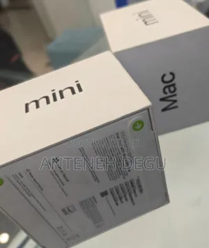 New Laptop Apple MacBook 16GB Apple M4 SSD 256GB