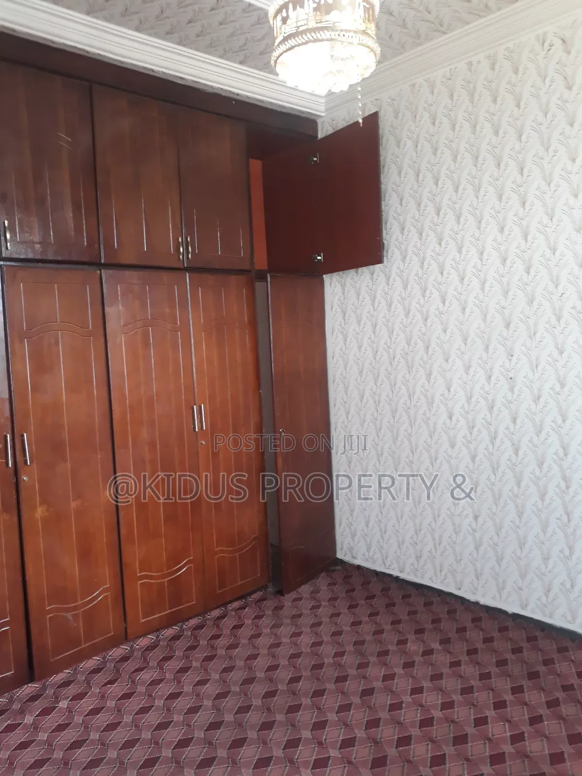 4bdrm Villa in Varenero, Nifas Silk-Lafto for rent